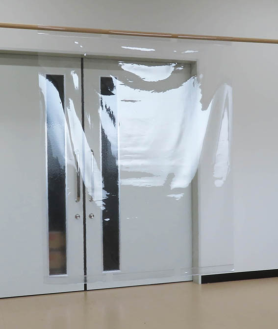 透明ビニールカーテン　900×1,100mm